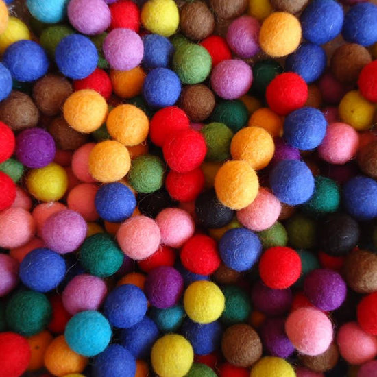 How To Make Felt Balls - Step By Step Guide With Video Tutorial