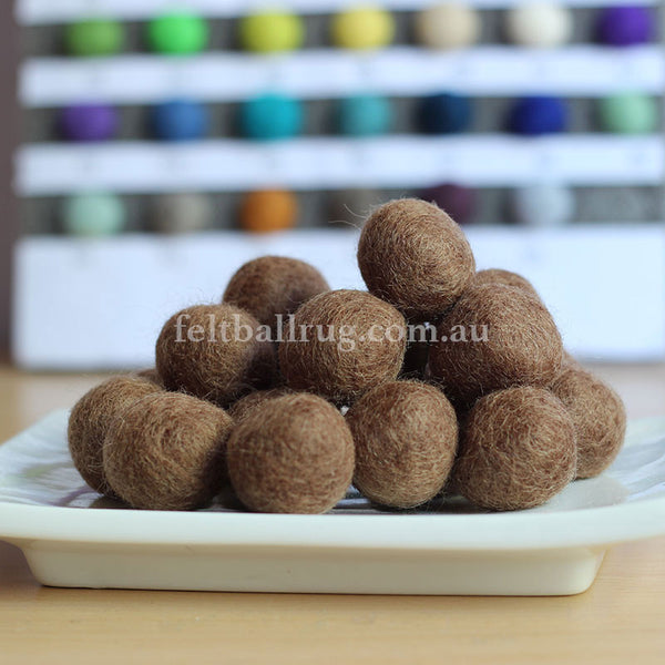 Felt Ball Cocoa Brown 1 CM,  2 CM, 2.5 CM, 3 CM, 4 CM Colour 28 - Felt Ball Rug Australia - 1